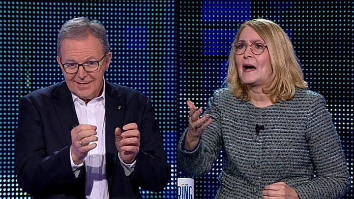 Spain's Prime Minister Announces Plan to Ban Social Media for Under-16s