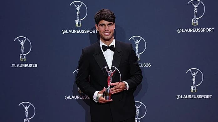 Carlos Alcaraz withdraws from French Open due to wrist injury Carlos Alcaraz withdraws from French Open due to wrist injury