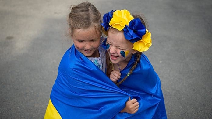 EU sanctions 16 Russian officials for child abductions from Ukraine
