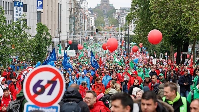 Thousands march in Brussels against government pension reforms Thousands march in Brussels against government pension reforms