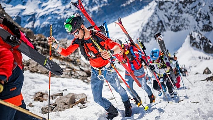 Skiers flock to Tignes glacier as experts warn of rapid shrinkage Skiers flock to Tignes glacier as experts warn of rapid shrinkage