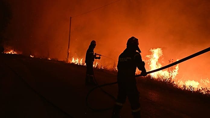 Three firefighters die battling wildfires in Greece amid strong winds Three firefighters die battling wildfires in Greece amid strong winds