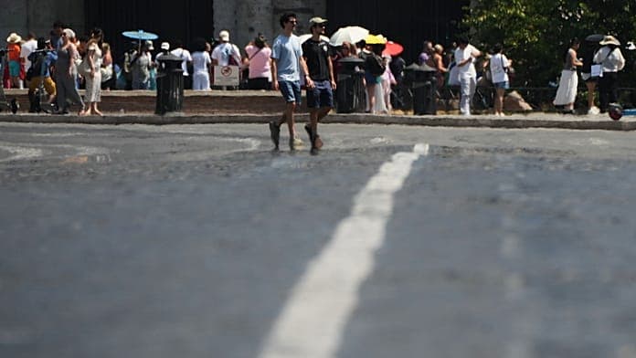 Italy issues heat alert for all cities amid extreme European heatwave