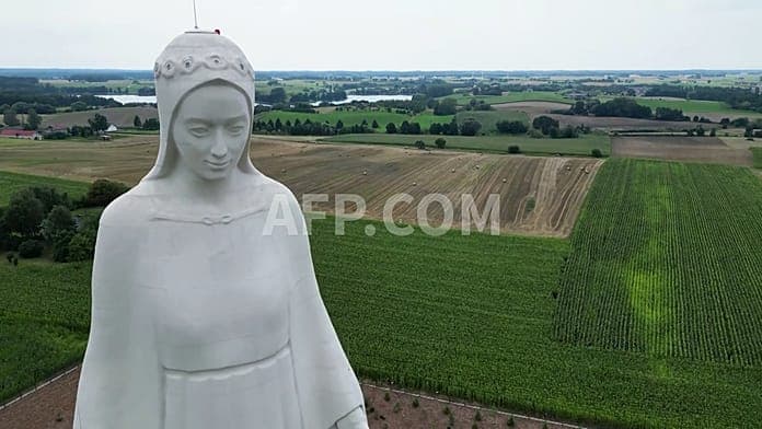 Polish village unveils tallest Marian statue in Europe, funded by Karkosik
