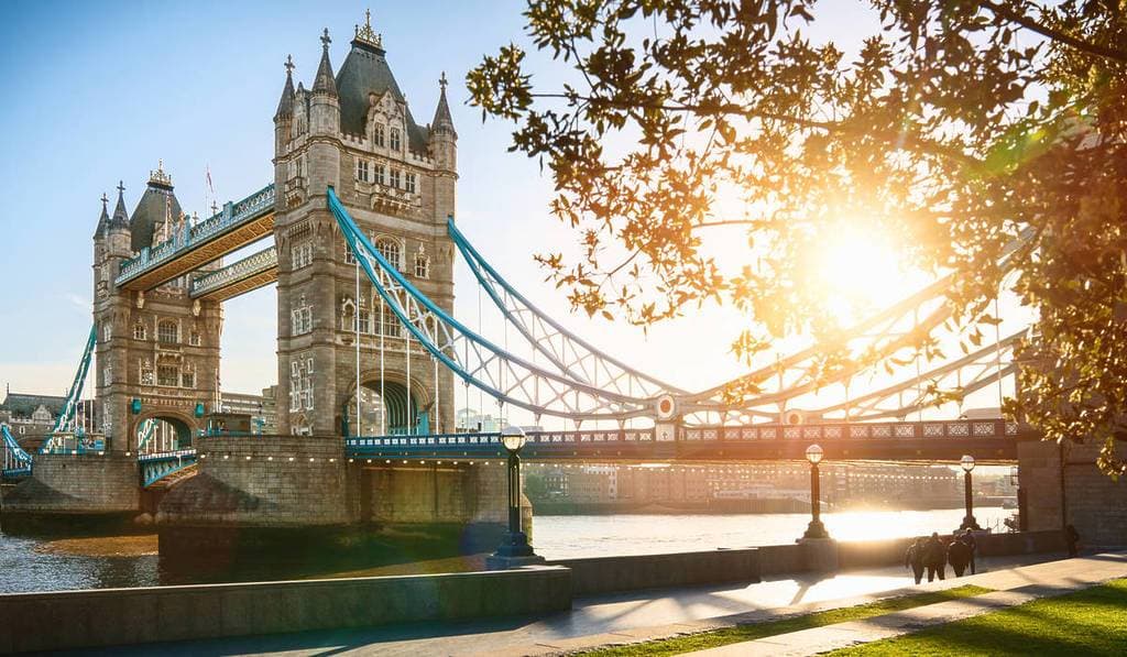 London’s low-emissions zone ‘saving lives and money’