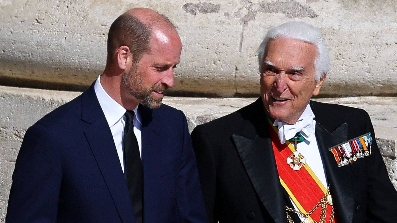 Who is at the Pope's funeral and who isn't