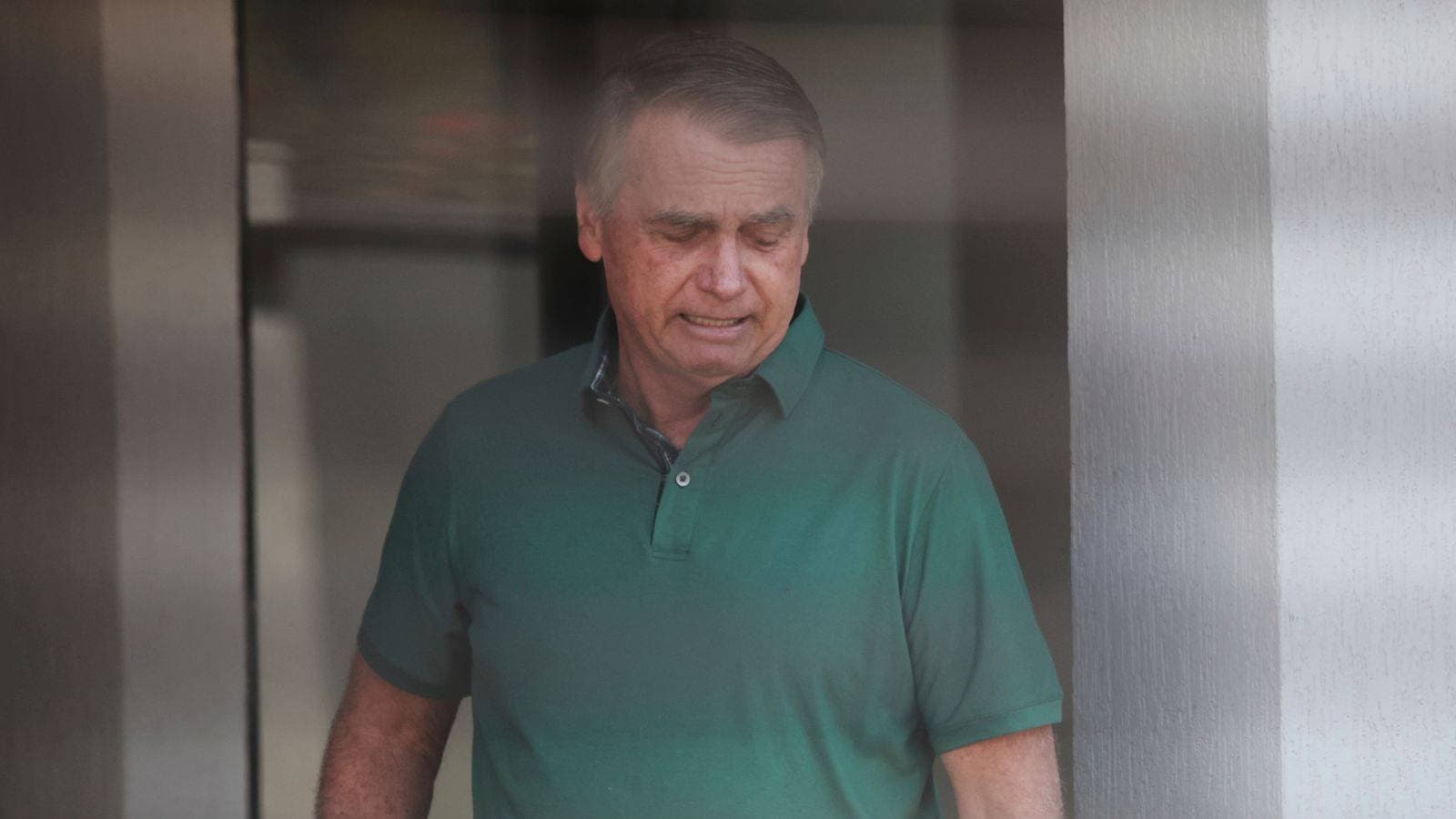 Jair Bolsonaro sentenced to 27 years in jail for attempted coup