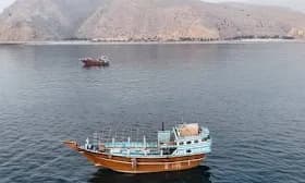 US and Iran Conduct Strikes Amid Escalating Tensions in Hormuz Region US and Iran Conduct Strikes Amid Escalating Tensions in Hormuz Region