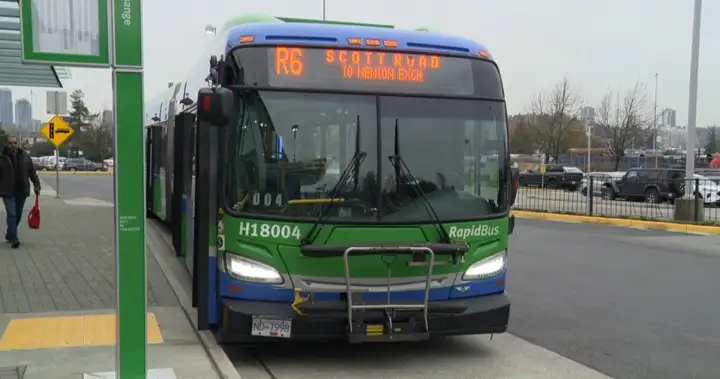 Transit advocates urge low-income transit pass as TransLink fares rise
