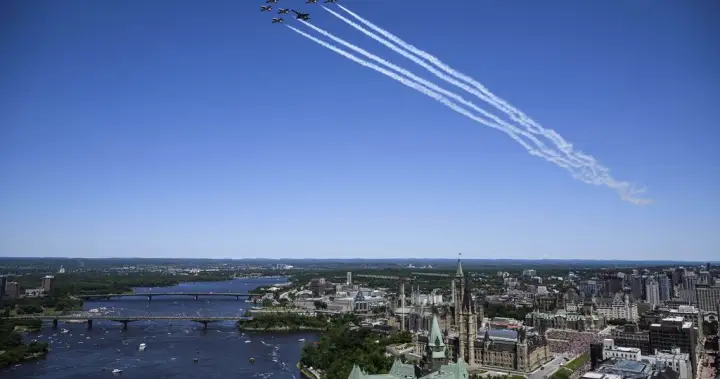 Canada commemorates U.S. Independence Day with military fly-past and celebrations Canada commemorates U.S. Independence Day with military fly-past and celebrations