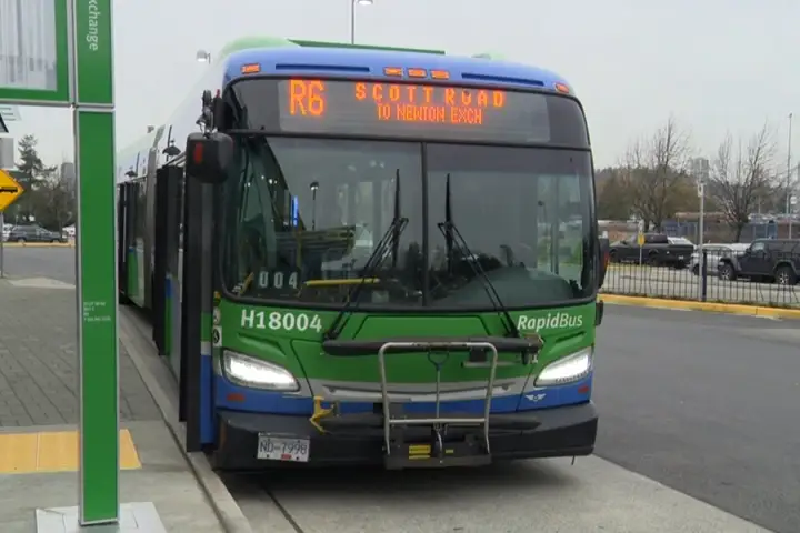 Transit advocates urge low-income transit pass as TransLink fares rise