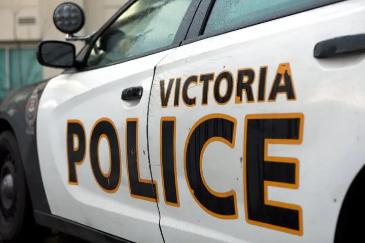 Three injured and two arrested following assault near Beacon Hill Park in Victoria