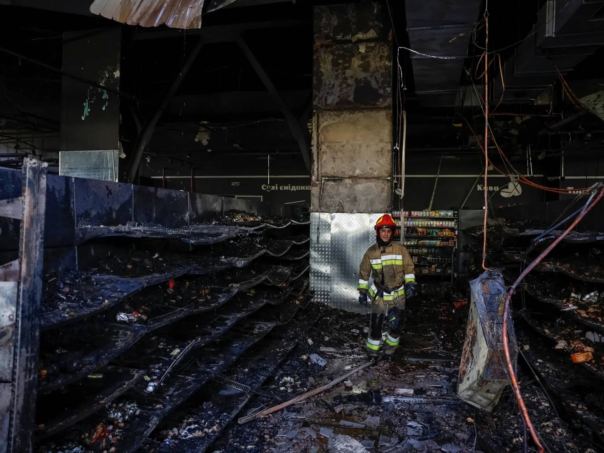 Russia and Ukraine exchange attacks, resulting in 10 fatalities, including a child in Chernihiv