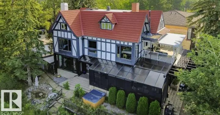 Peter Pocklington’s former mansion listed for auction in Edmonton Peter Pocklington’s former mansion listed for auction in Edmonton