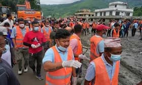 Nepal flood deaths surpass 900 with hundreds of workers trapped in tunnels Nepal flood deaths surpass 900 with hundreds of workers trapped in tunnels