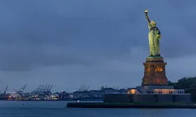 Woman and infant dead after boat capsizes in New York Harbour Woman and infant dead after boat capsizes in New York Harbour