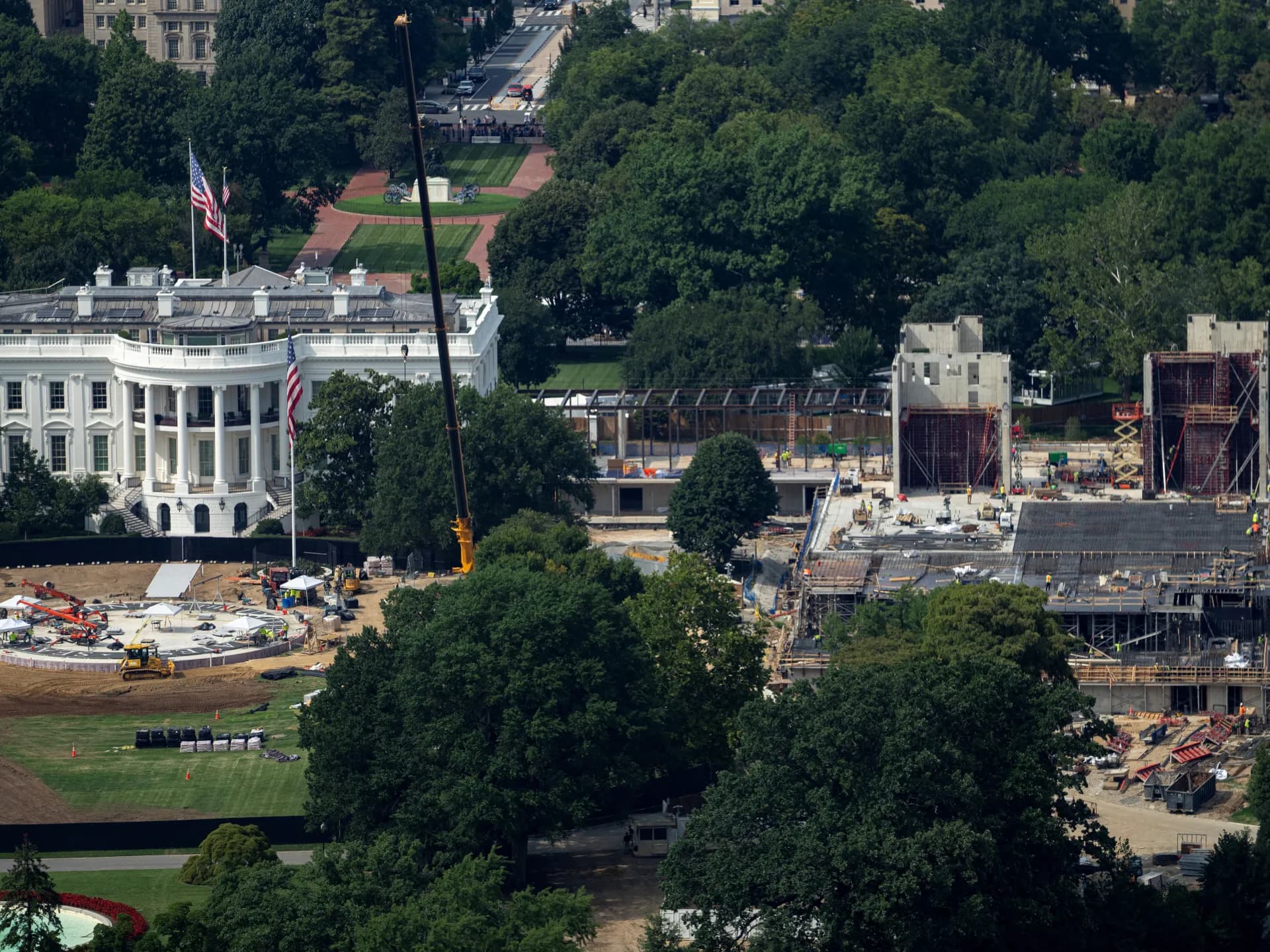 US Supreme Court allows Trump to continue White House ballroom project for now US Supreme Court allows Trump to continue White House ballroom project for now