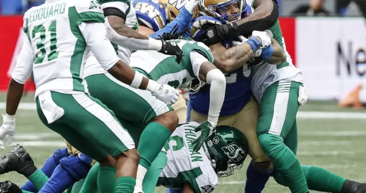 Blue Bombers defeat Roughriders in Banjo Bowl