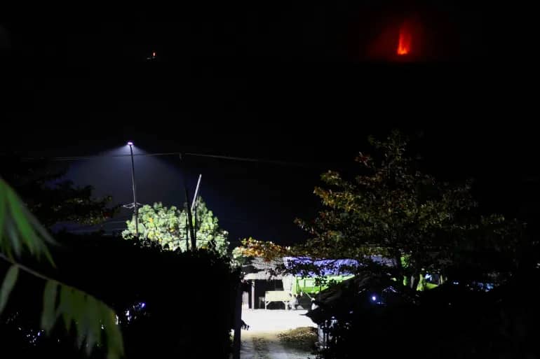 Flights suspended at Soekarno-Hatta International Airport due to Anak Krakatau eruption