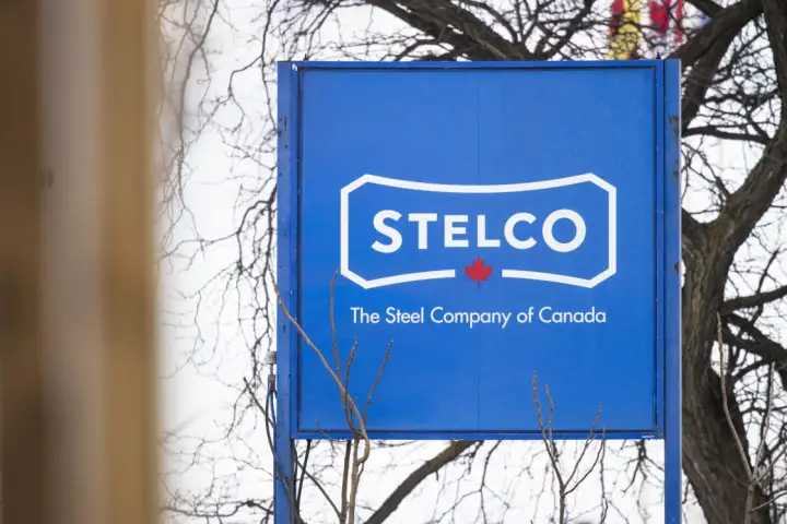 Stelco refutes Ottawa's accusations over layoffs and legal threats