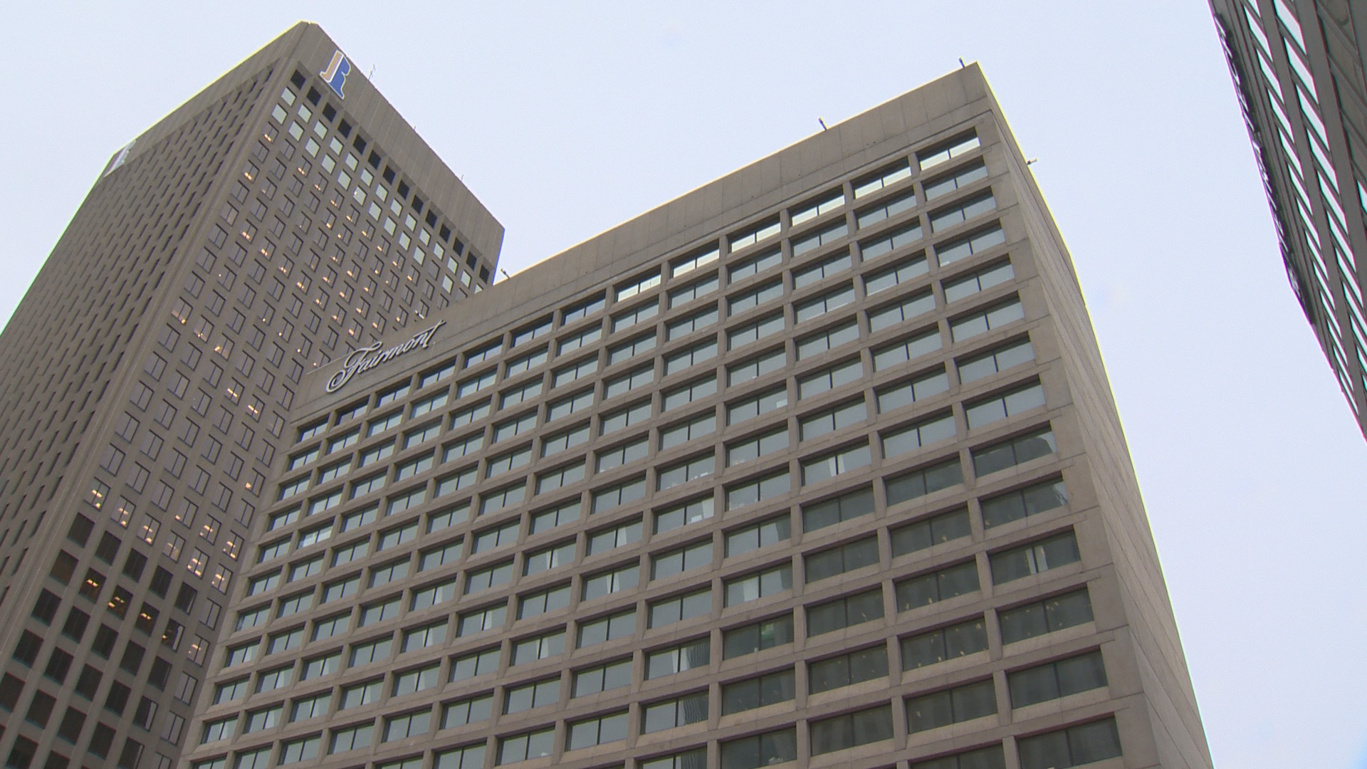 Worker dies following canopy collapse at Fairmont Winnipeg construction site