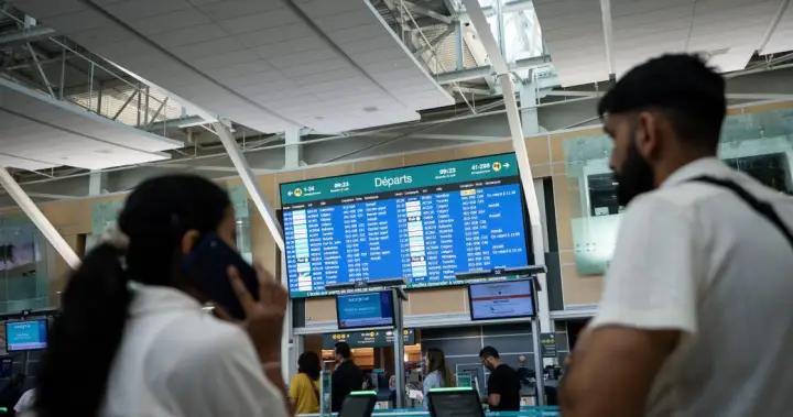 B.C. transitions to permanent Pacific daylight time, affecting technology and travel B.C. transitions to permanent Pacific daylight time, affecting technology and travel