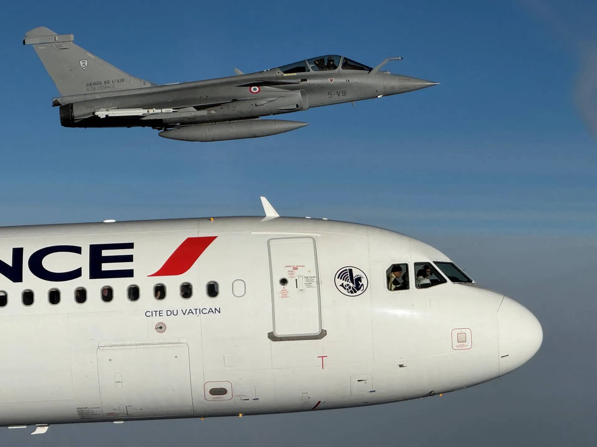 Air France to comply with Israeli restrictions on crew nationalities